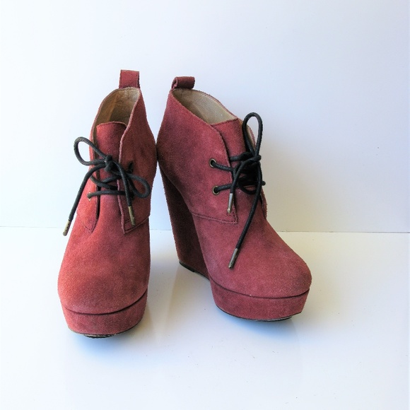 Koolaburra Katelyn Desert Wedge Ankle Bootie 8 - Picture 3 of 8